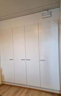 Top Floor Airport Apartment - 8