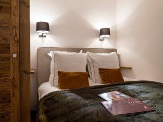 Appartement de standing à Courchevel avec vue, proche des pistes, parking inclus - FR-1-575-59 - Courchevel - 2