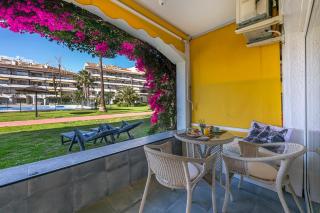 Golden Mile Getaway, Garden View, Pool & Comfort - Marbella - 6