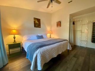 Wheatland Retreat - - 6