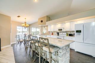 Waterfront Retreat with Dock and Pool in Cape Coral - Cape Coral - 4