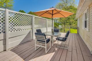 Coastal Home: 1 Mi to Beach, 2 Mi to Dtwn Newport! - 8