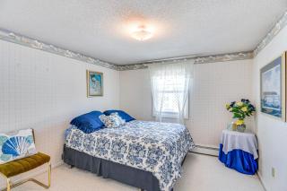 Coastal Home: 1 Mi to Beach, 2 Mi to Dtwn Newport! - 1