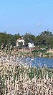 Lake House Aprozi - 2