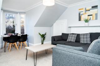 INFO ONLY, Multiple Locations, Available for Large Groups, Contractors and Extended Stays, Fully Furnished Accommodation Explore Our Range, INVOICE and REDUCED PRICE only via SUNRISE SHORT LETS Dundee - 6