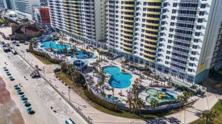 Seaside Splendor! 1BR Oasis with Private Oceanfront Balcony at Wyndham Oceanwalk - 1