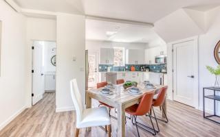 Harbor Lights 2 Family Fun Retreat Coastal Comfort - 1