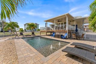 Boating Enthusiasts, Walk to the Beach, Heated Pool - The Corner cottage - Roelens - Fort Myers Beach - 4