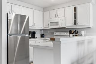 Breath Taking 3 BR Direct Oceanfront Condo with Private Balcony at The Wyndham Ocean Walk Resort - Daytona Beach - 5