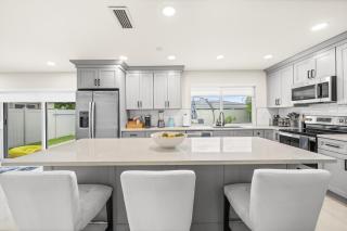 Sail Away Beach Cottage - Fort Lauderdale - 3