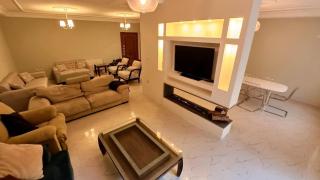 Heart of Jubiha - Amman - Fully furnished Flat - Amman - 8