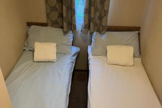 2br-sleeps6-wifi-freeparking-holidaypark - Clacton-on-Sea - 7