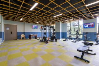 Alba with pool, gym, mini market, and free parking - 2