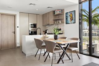 VayK - Unique 1BR with Artistic Decor in JVC - 6