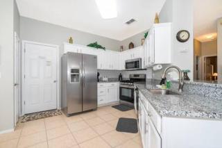 Newly Renovated Close to Disney w Private Pool - 4