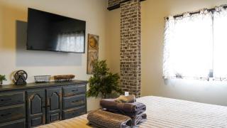 Rivers Edge Lofts - Unit 8 - 9