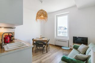 T2 Magnifique vue sur le vieux port première ligne - 8