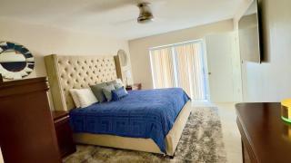 The Downtown Sunshine Getaway - Cape Coral - 5