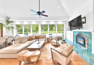 Luxe Villa Estate, Sonoma, Private Creek, Hot Tub, Pool, Bocce - Sebastopol - 1