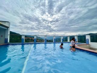 1004AptoPoolTurkishSaunagood location - San Gil - 8