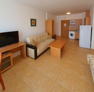 Trakia Plaza Apartments - 6