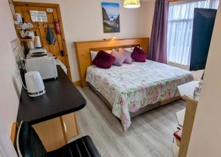 Skellig View Harbour View Sunrise Apartment - Portmagee - 0