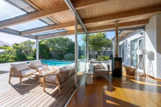 Luxurious villa with the best facilities at the foot of the Constantia Valley - Doordrift - 1