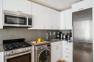 75-2D NEW Prime UES W&D Balcony Elevator - 1