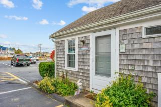 Seaside Cottages - Cottage 01 - Coastal Haven - 9