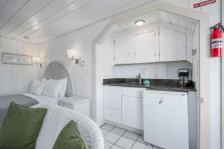 Seaside Cottages - Cottage 07 - Paradise On The Sound - 3