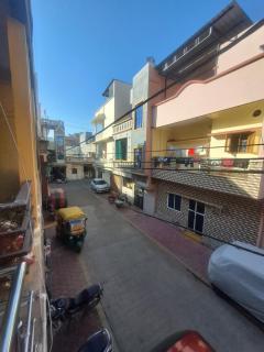 Narmada Guest House - Indore - 7