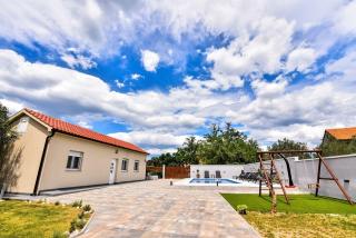 Apartment Gordana Mar - 1