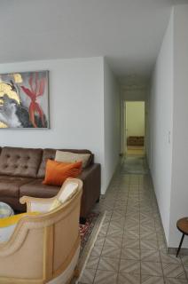 Contemporary 2 Bedroom Home Near 5th Ave & Mercato - 3
