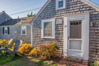 Seaside Cottages - Cottage 22 - Summer Wind - South Yarmouth - 0