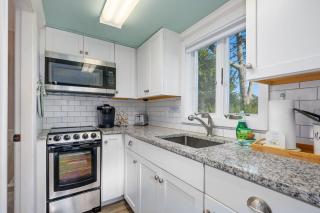 Seaside Cottages - Cottage 19 - The Seashell - 2