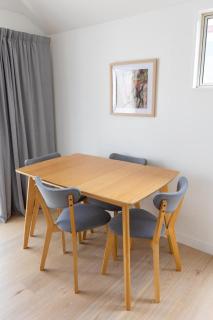 Mount Maunganui Self Contained Flat by the Beach - 7