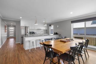 Salt and Sea Abode - 9