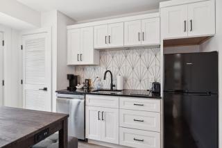 1st Flr Nashville Escape Downtown & Top Spots - 6