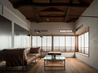 Trunk House - 7
