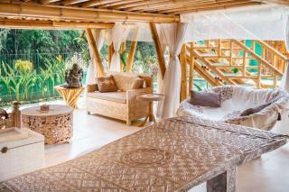 Bamboo Villa By The River in Ubud By Bali Cabin - Gianyar - 4
