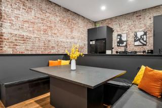 Unique Black Home in the Heart of Shelby Park - Louisville - 1