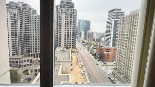 Home stay - Room with Yonge Street view and 3 Star Hotel Amenities - Toronto - 5