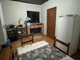 Casa sossegada 2 quartos com ar condicionado estacionamento 4 cars - 3