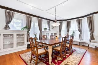 - King Bed - Massive Yard - Fully-Equipped Condo - - Geneva - 6