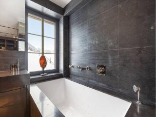 Elegant Modern Duplex in Central Gstaad - Gstaad - 3