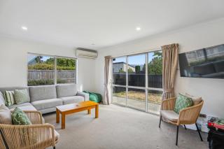 Calm at Leitrum - Cromwell Holiday Home - 9