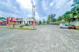 RedDoorz Premium at Hotel Riyadi Syariah - - 5
