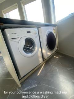 Modern apartment & harbour views - 1