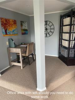 Modern apartment & harbour views - Auckland - 6