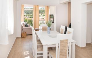 Sun-Kissed Apartment - Skradin - 6